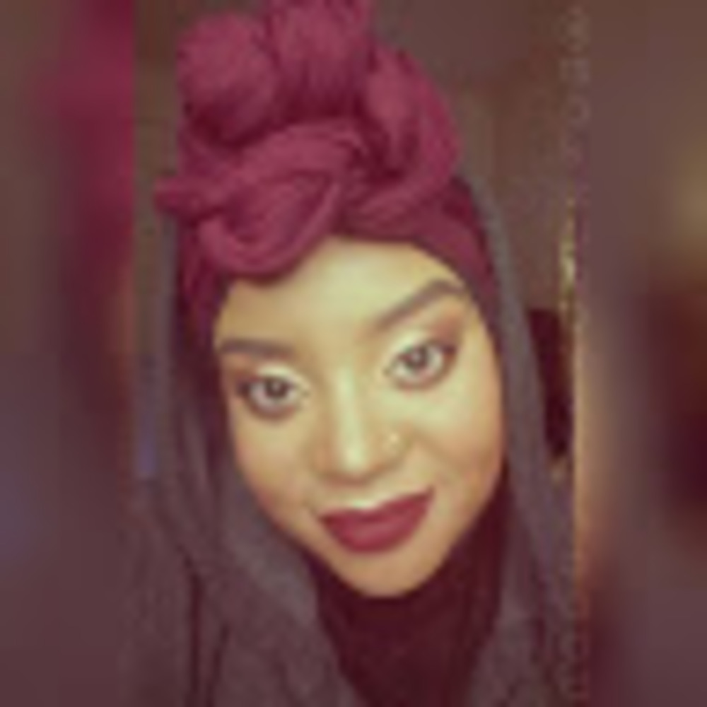 Meet your Posher, Cynn